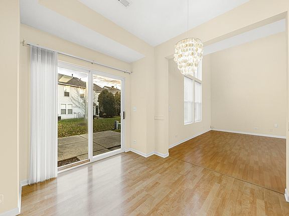 4th image of 3295 Cremin Ln #3295