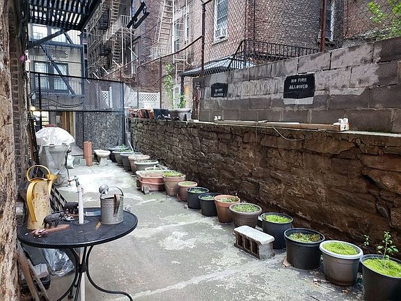 2nd image of 215 W 106th St #1TR