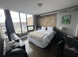 1308-10 N Milwaukee, Chicago, IL 60641