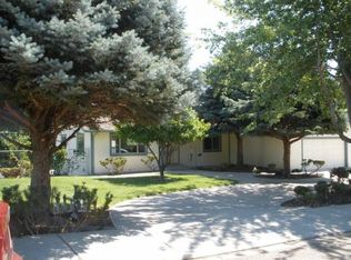 712 W 13th St, Benton City, WA