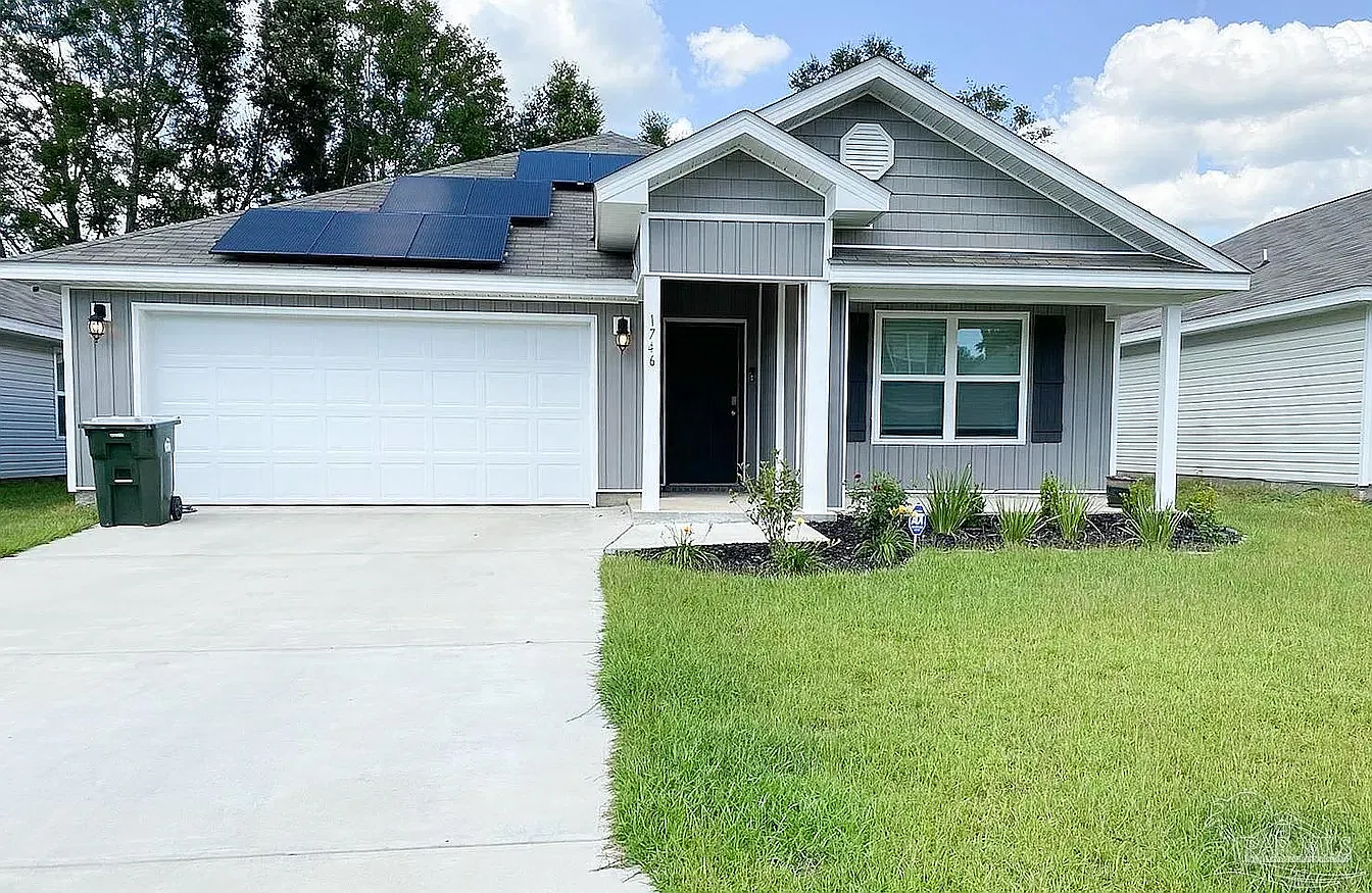 4 bed, 1787 sqft, $2,295 — Photo 1