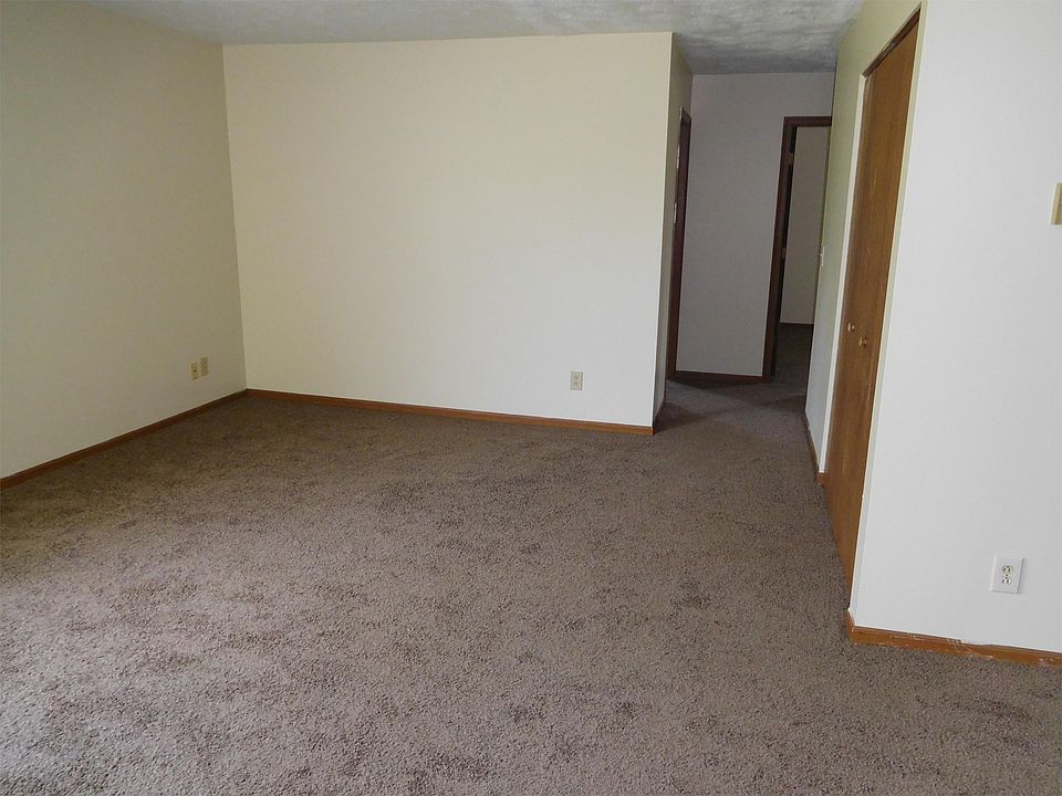 1st image of 650 King St APT 6