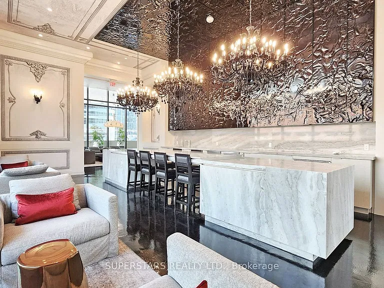 197 Yonge St #5413 — Photo 10