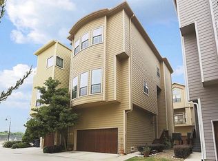 2067 W 14th 1/2 St, Houston, TX 77008