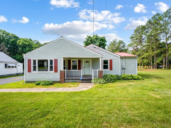 4550 Pumping Station Rd, Appomattox, VA 24522