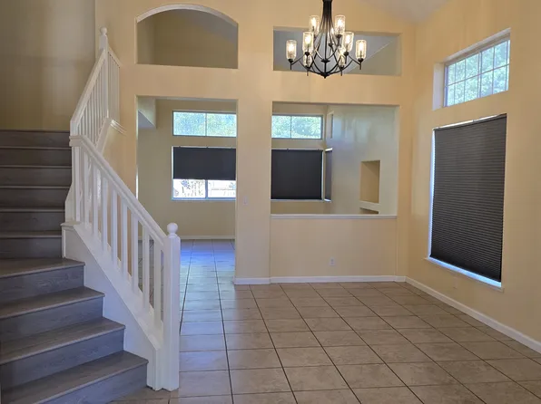 8421 Ardelle Way, Elk Grove, CA 95624