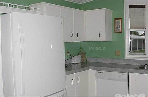 4th image of 6072 Southern Oaks Dr SE