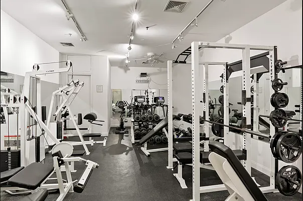 Rented by Spire Group | media 33