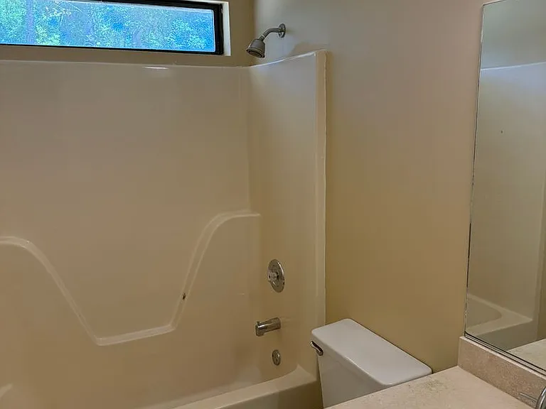 2962 Bridgeport Dr — Photo 9