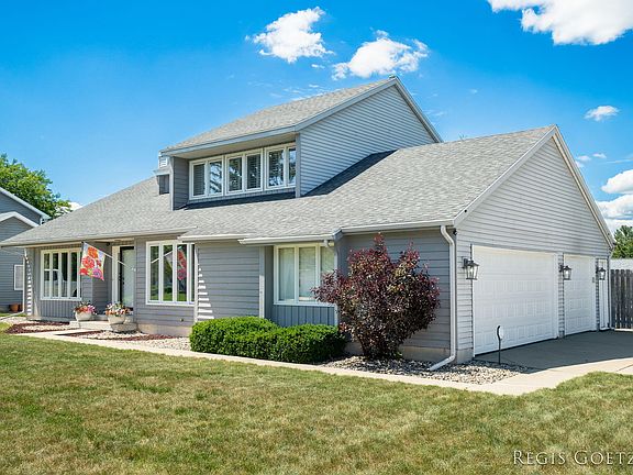 4th image of 5459 Stowehill Dr SE