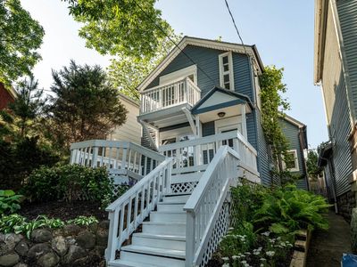 925 East Hamilton STREET, Milwaukee, WI, 53202
