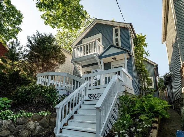 925 East Hamilton STREET, Milwaukee, WI 53202