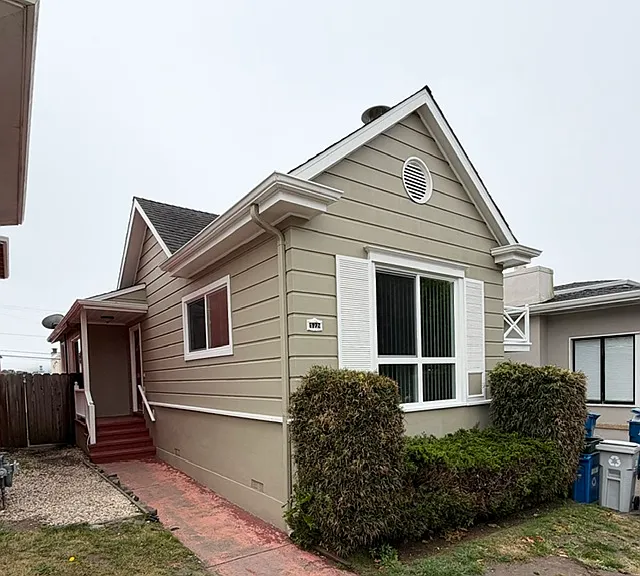 177 Wilshire Ave — Photo 25