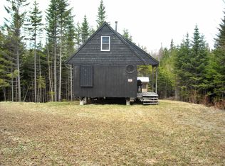 965 Hatchery Brook Rd, Averill, VT 05901