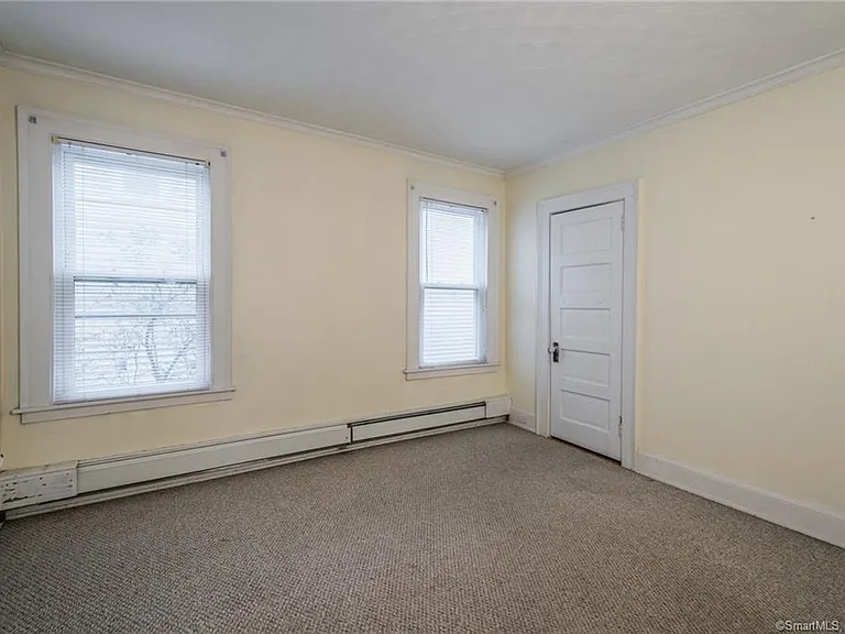 212 S Highland St — Photo 9