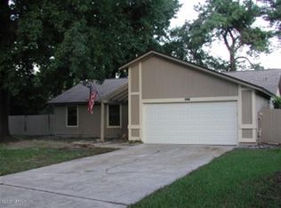 10177 Foxcroft Rd W, Jacksonville, FL 32257