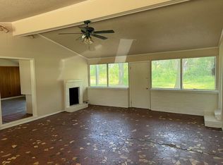 418 Broad St, Batesville, MS 38606