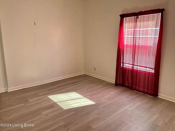 5th image of 3419 W Jefferson St