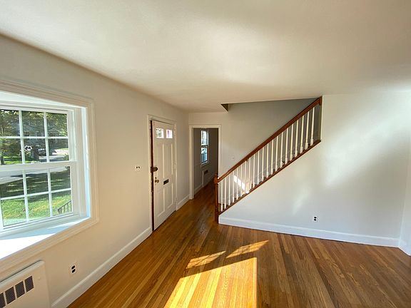 Entrance and Stairs