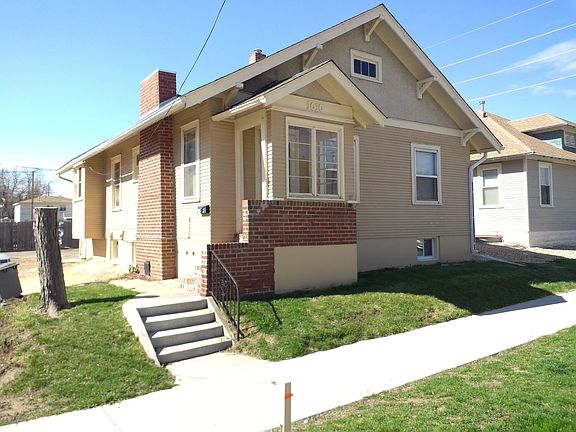 3rd image of 1010 Cranford Pl
