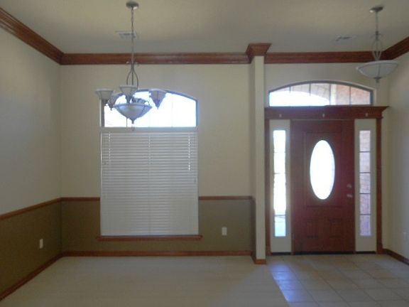 Entryway, formal dining