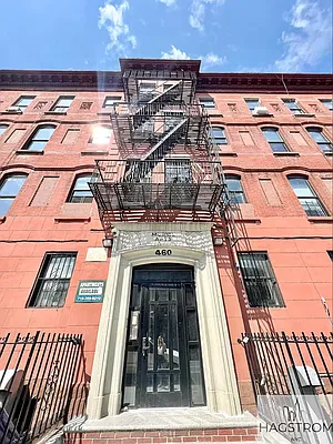 Rented by Hagstrom Management Inc | media 28