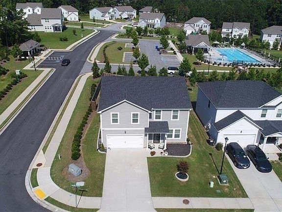 4th image of 2131 Blackbird Cir
