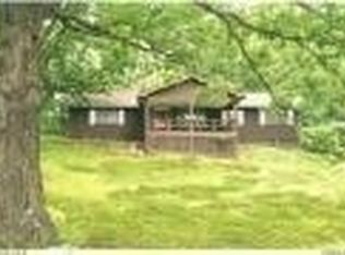 943 Lucky Rd, Mansfield, MO 65704