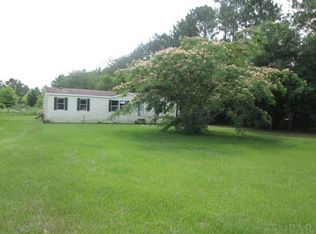 4826 Blue Ribbon Dr, Milton, FL 32583