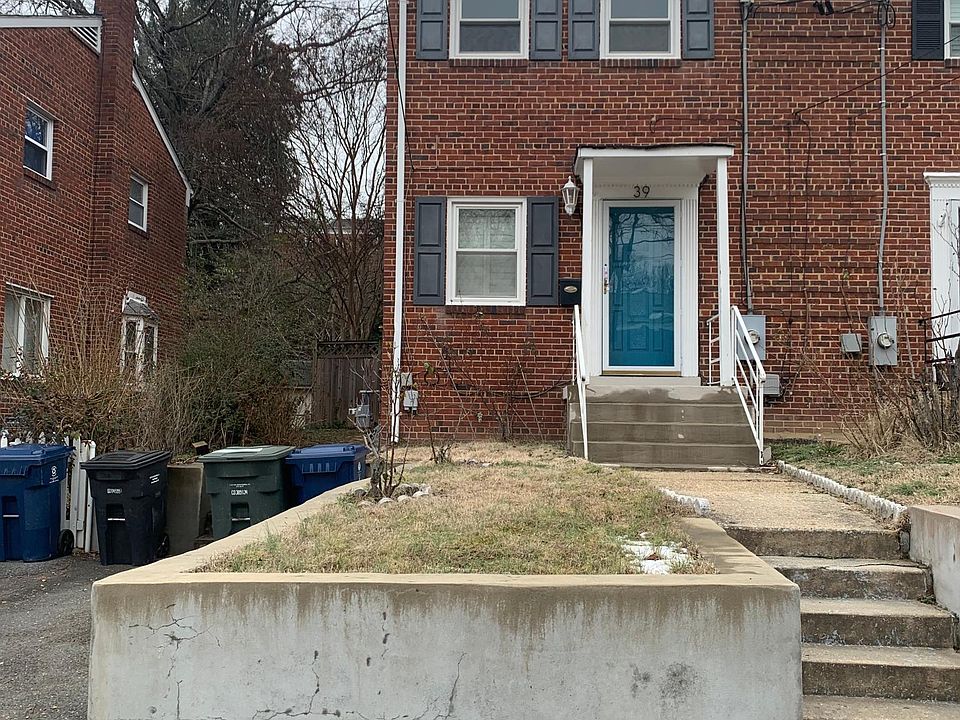 1st image of 39 S Hudson St