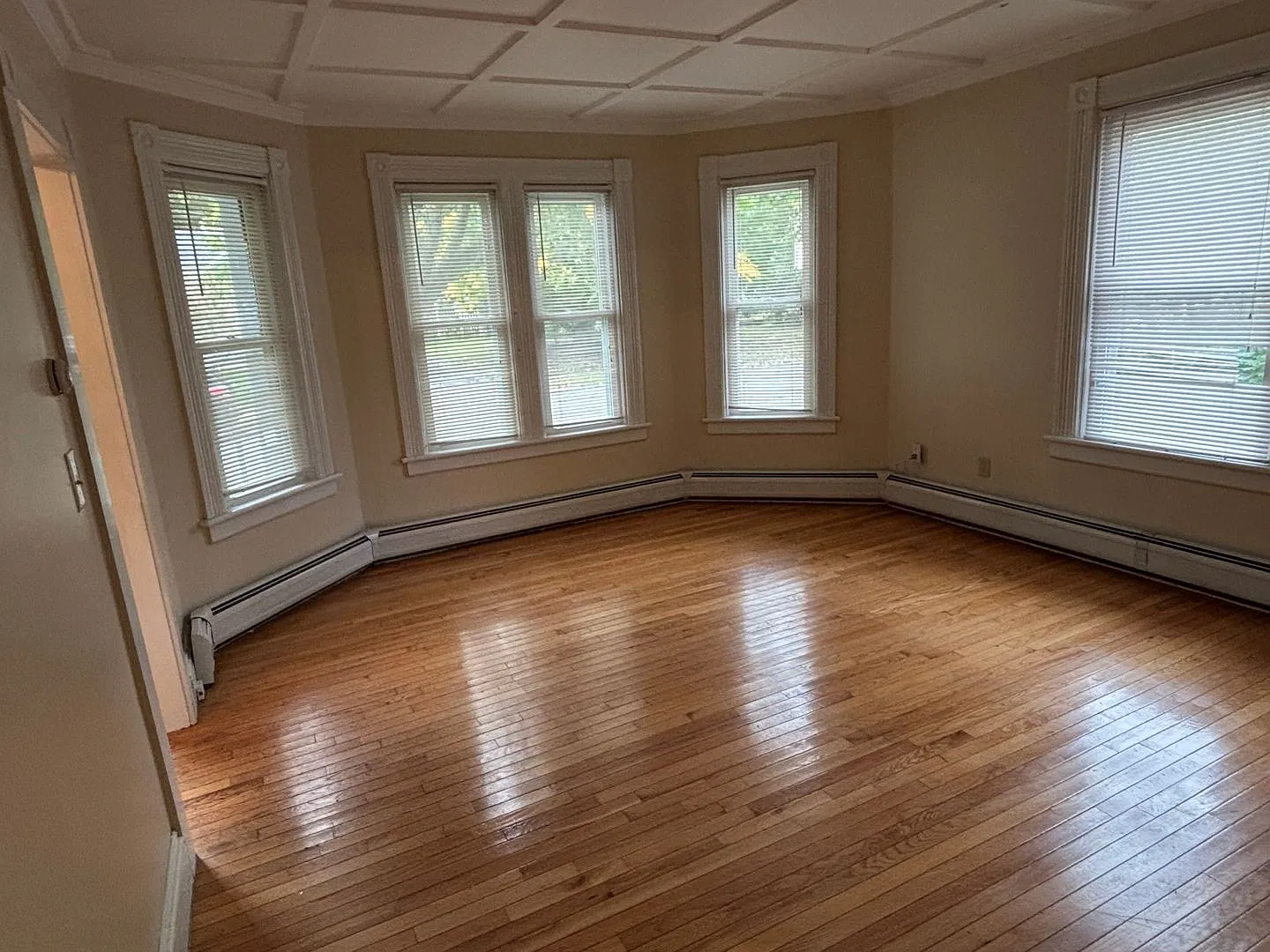 Spacious 2-Bedroom, 2-Bath Duplex with Large Fenced Yard in Williamstown $2,200/Month — Photo 3