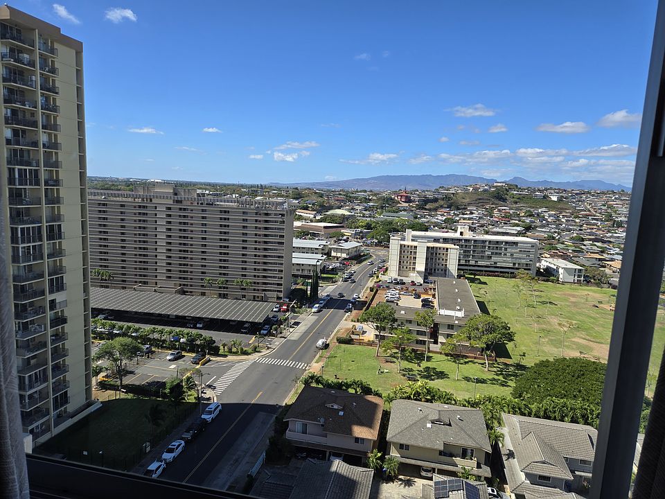 1st image of 909 Ala Nanala St APT 1602