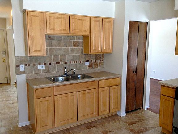 2nd image of 22600 Pleasant Dr