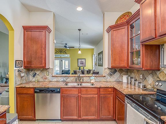 9141 Raptor Drive (10 of 33)