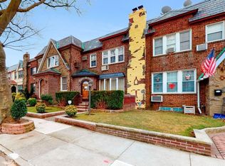 6466 84th Pl, Flushing, NY 11379