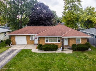 1021 Waverly Pl, Joliet, IL 60435