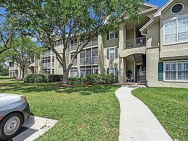 800 Ironwood Dr #816 — Photo 15