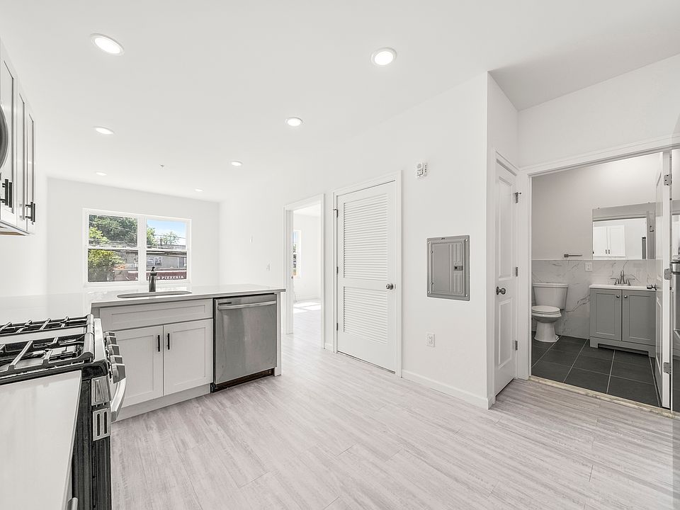 1st image of 53 E Main St #211