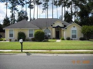 407 Wild Grape Dr, Saint Marys, GA 31558