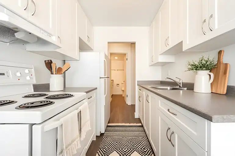 1st image of 1144 Rockland Ave #1A