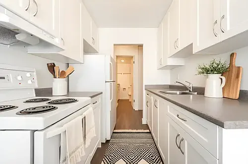 1144 Rockland Ave #1A Photo 1