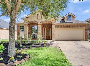 12916 Southern Valley Dr, Pearland, TX 77584
