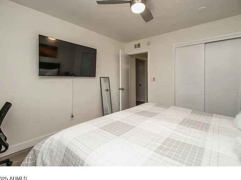 6809 E Earll Dr #E — Photo 13