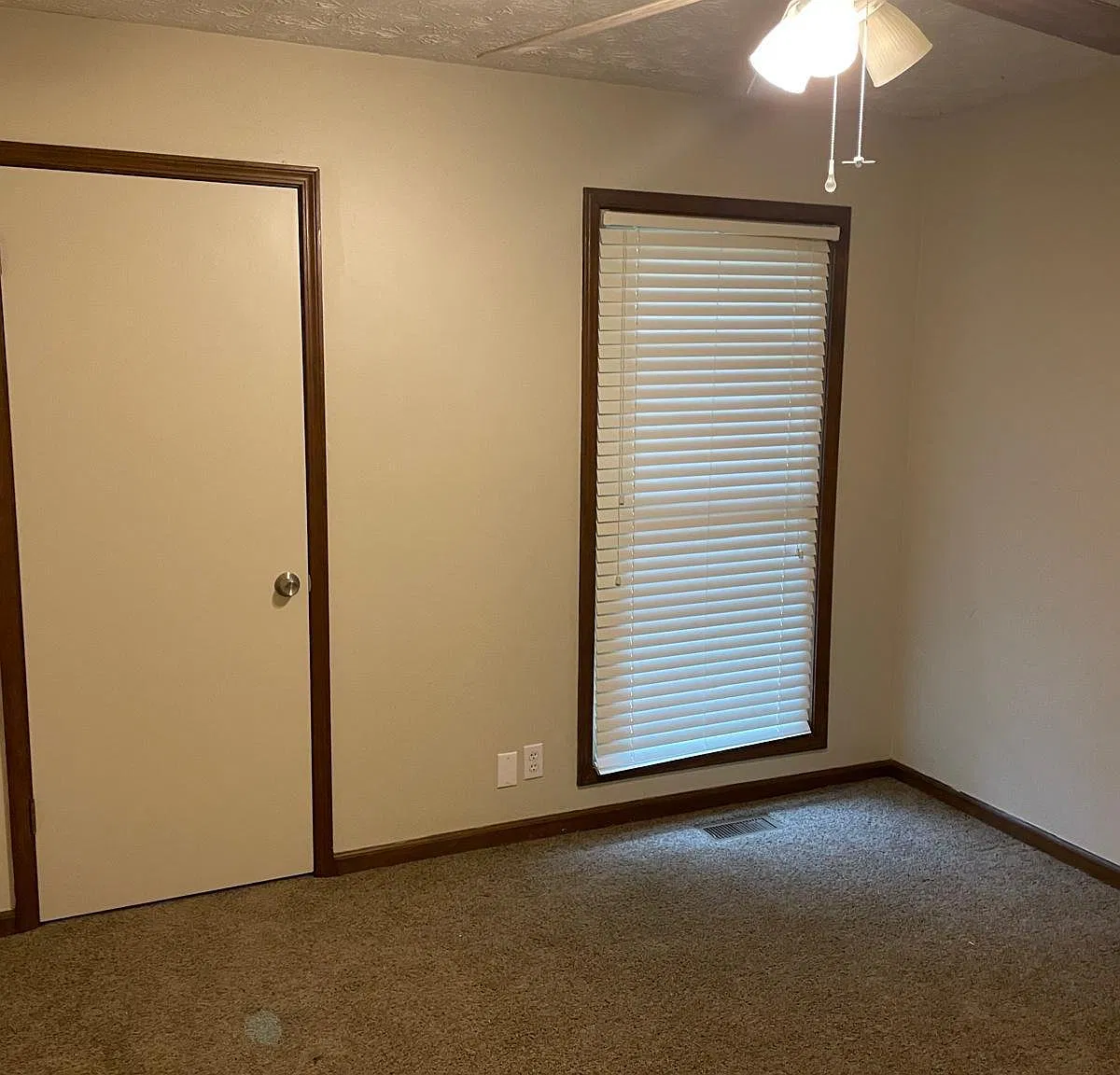 Master Bedroom & Bathroom /Fall Promo! (Lawrenceville) 1br / 1ba Available — Photo 3