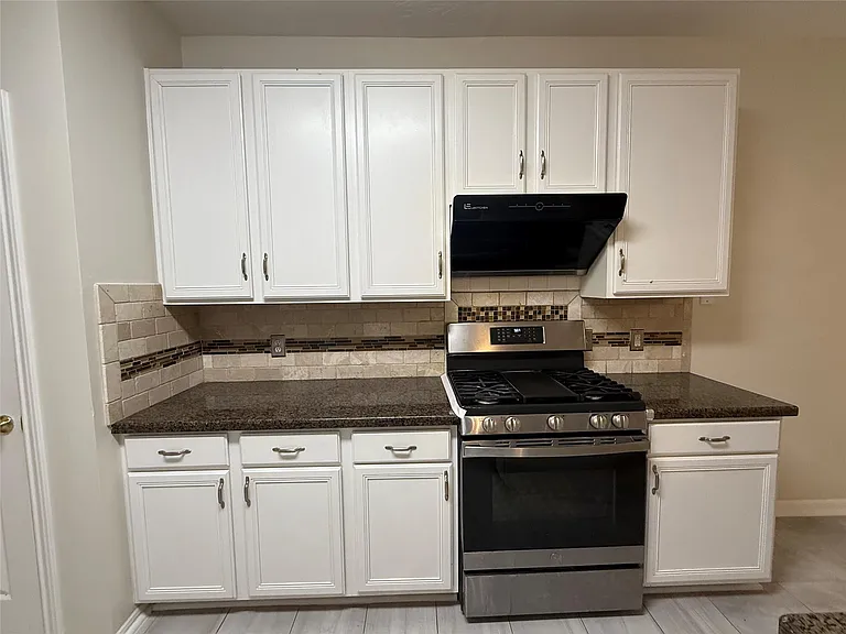 12919 Deer Cove Ln — Photo 8