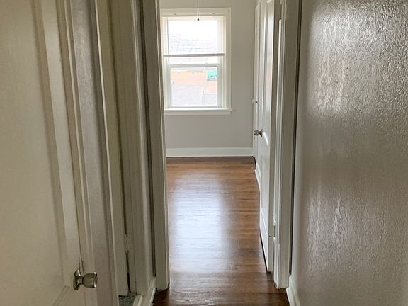 5th image of 1207 N 18th St #31