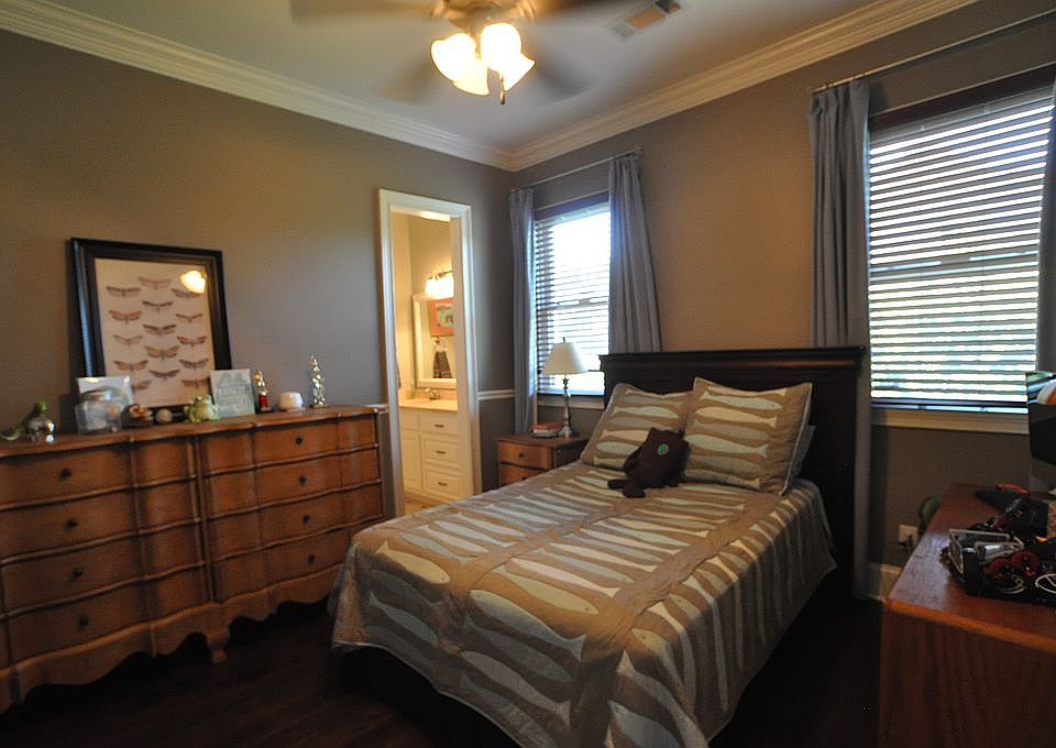 1368 Charleston Gardens Dr, Tupelo, MS 38801 Zillow