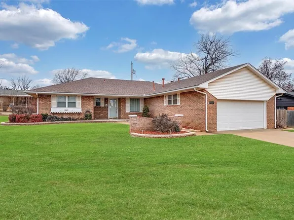 1221 N Kansas St, Weatherford, OK 73096