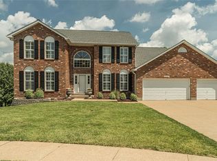 16305 Sunset Pointe Ct, Grover, MO 63040