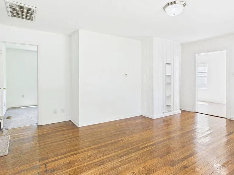 624 Fayette Ave — Photo 2